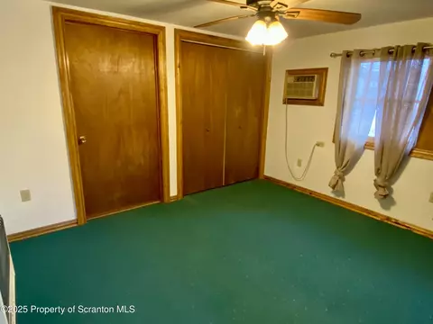 332 Main St, Archbald, PA 18403 photo 22