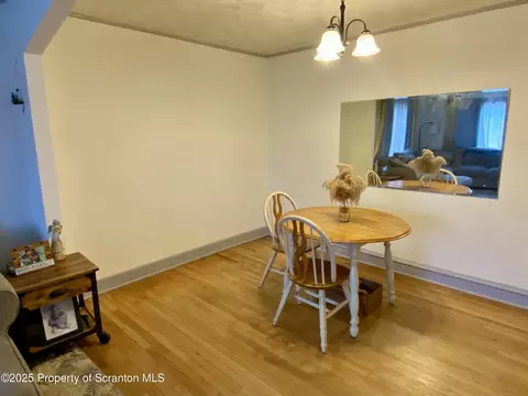 332 Main St, Archbald, PA 18403 photo 17