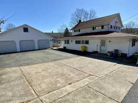 332 Main St, Archbald, PA 18403 photo 6