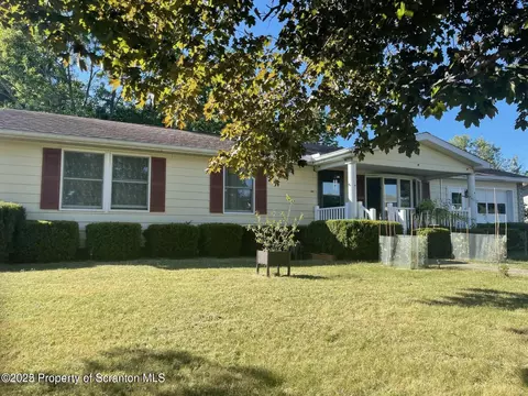 1229 Winthrop St, Archbald, PA 18403