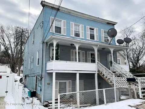 56-58 E Broadway St, Larksville, PA 18704