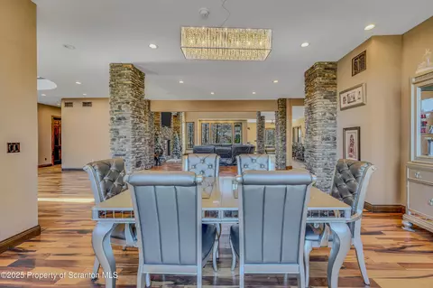 Dining - 815 Oak St, Archbald, PA 18403 photo 4 of 5