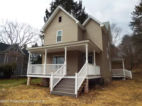 1586 Sr 307, Dalton, PA 18414