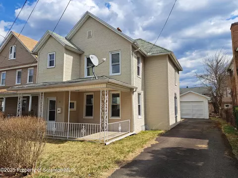 1408 Short Ave, Scranton, PA 18508