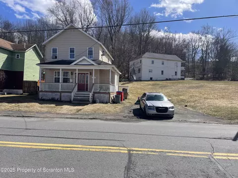 190 Belmont St, Carbondale, PA 18407