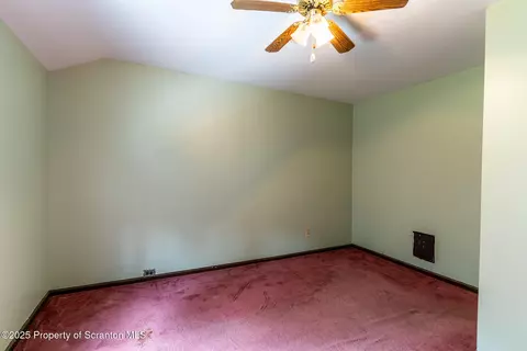 1326 E Mt Rd, Scranton, PA 18505 photo 25