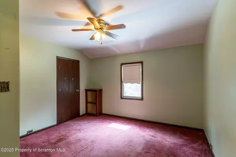 1326 E Mt Rd, Scranton, PA 18505 photo 23