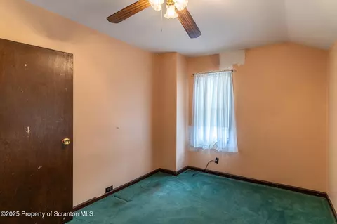 1326 E Mt Rd, Scranton, PA 18505 photo 17