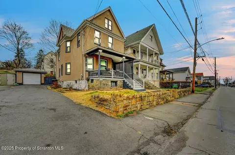 959 Wheeler Ave, Scranton, PA 18510