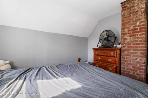 1237 Snyder Ave, Scranton, PA 18504 photo 13