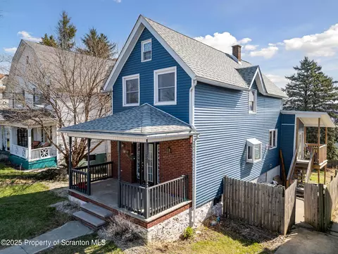 1237 Snyder Ave, Scranton, PA 18504 photo 3