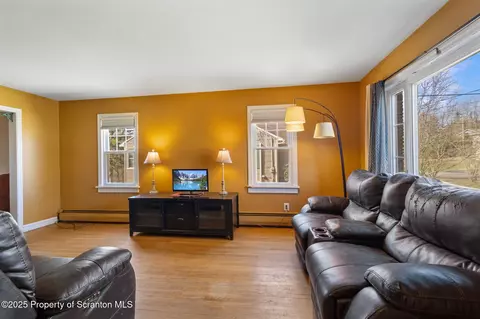 Living - 32 Yeager Ave, Shavertown, PA 18708 photo 1 of 2