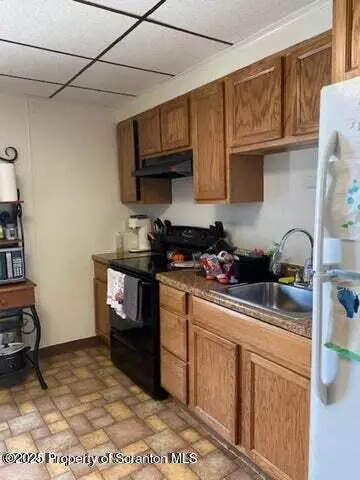 210-212 Pine St, Old Forge, PA 18518 photo 6