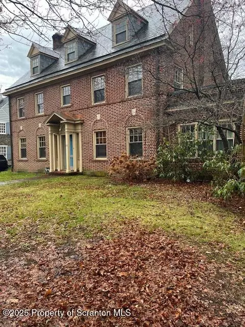 155 Butler St, Kingston, PA 18704