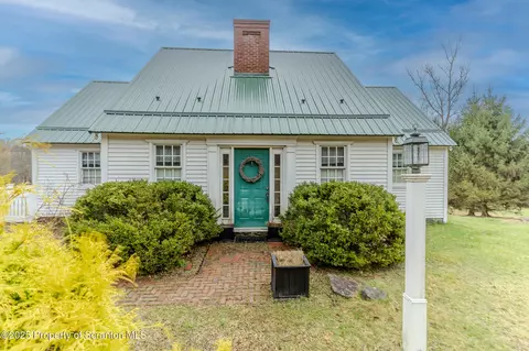 4458 Creek Rd, Kingsley, PA 18826