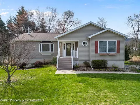 310 Adams Ave, Clarks Summit, PA 18411