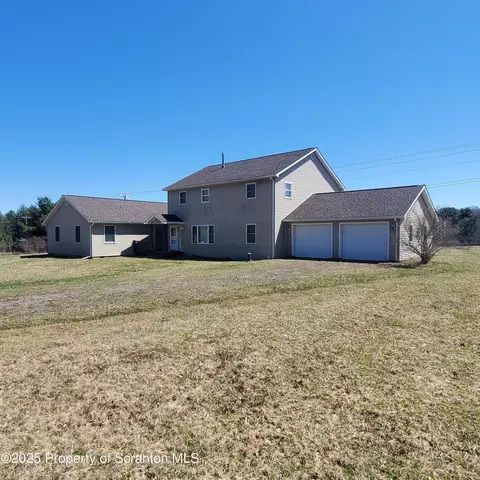 100 Wescott Rd, Harford, PA 18823