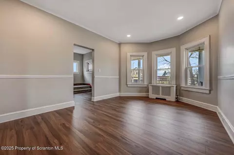 Living - 780 E Drinker St, Dunmore, PA 18512 photo 1 of 5