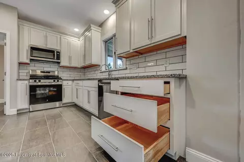 Kitchen - 780 E Drinker St, Dunmore, PA 18512 photo 3 of 5