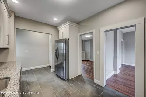 Entry Way - 780 E Drinker St, Dunmore, PA 18512 photo 4 of 14