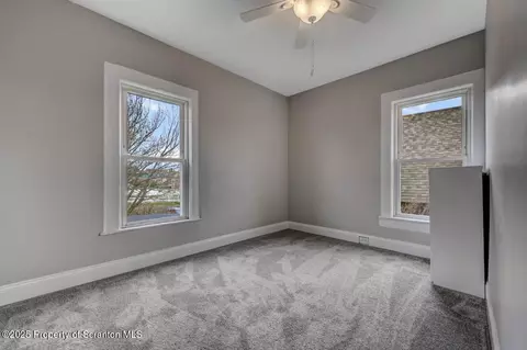 Bedroom - 780 E Drinker St, Dunmore, PA 18512 photo 6 of 13