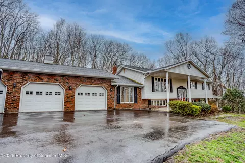 106 Sill Hill Rd, Tunkhannock, PA 18657
