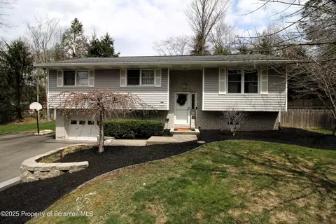 21 Shady Ln, Jefferson Twp, PA 18444