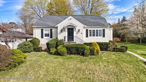 131 Arnold Ave, Scranton, PA 18505