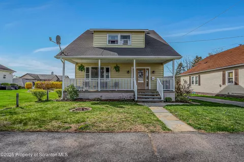 407 Meyer St, Duryea, PA 18642