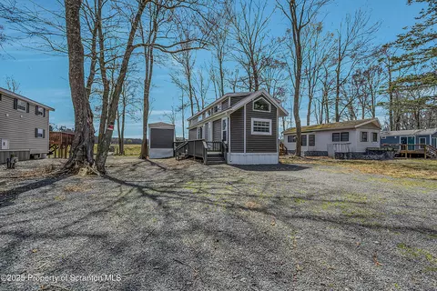 N Lake View North Wl9-757, Covington Twp, PA 18424