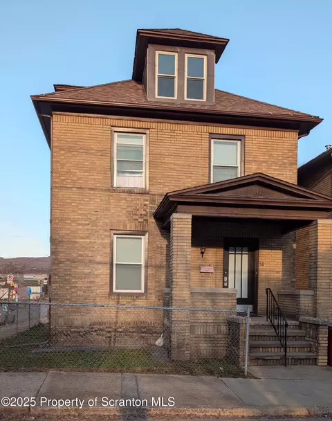 56 S Church St, Carbondale, PA 18407