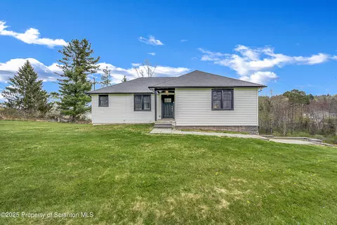 173 Northup Rd, Dalton, PA 18414