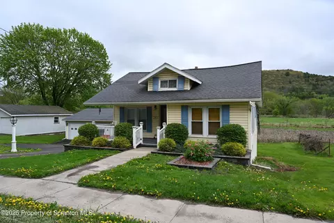 492 Main St, Hallstead, PA 18822