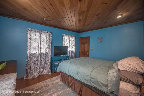 Bedroom - 705 E Grant St, Olyphant, PA 18447 photo 6 of 6