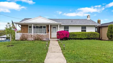 2606 S Webster Ave, Scranton, PA 18505