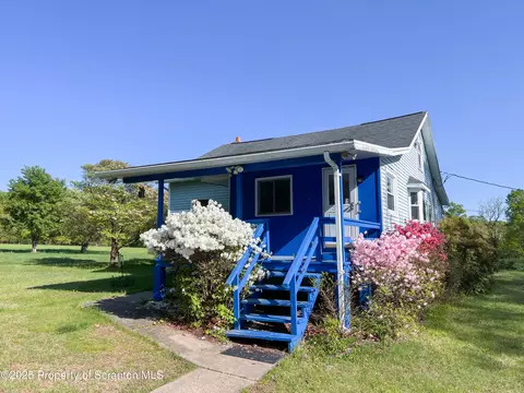 41 Sawmill Ln, Wapwallopen, PA 18660