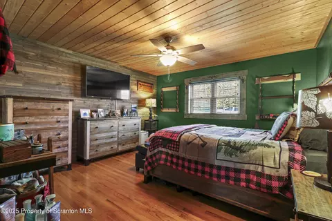 Bedroom - 159 2nd St, Old Forge, PA 18518 photo 1 of 5
