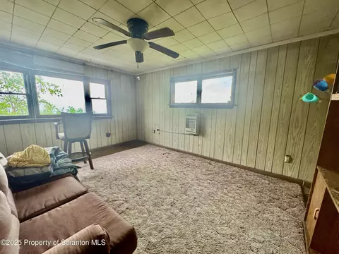 515 Parallel Dr, Scranton, PA 18504 photo 12