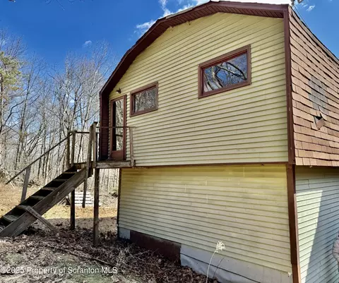 515 Parallel Dr, Scranton, PA 18504 photo 24