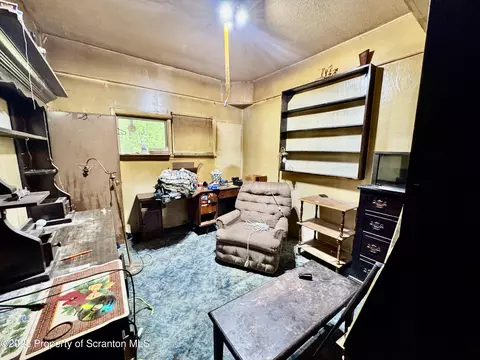 515 Parallel Dr, Scranton, PA 18504 photo 10