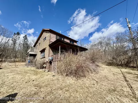 515 Parallel Dr, Scranton, PA 18504 photo 27