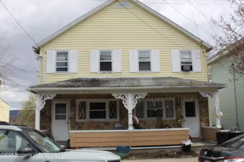 305 E Grove St, Kingston, PA 18704