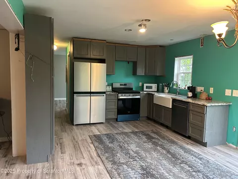 507 Mclean, Scranton, PA 18508 photo 2