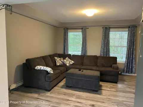 507 Mclean, Scranton, PA 18508 photo 9