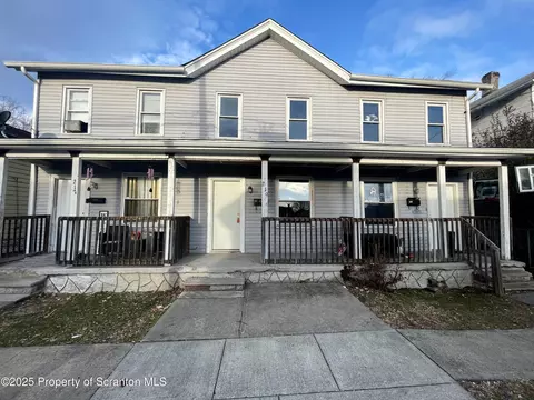 217 219 221 N Garfield Ave, Scranton, PA 18504
