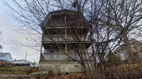 603 S Blakely St, Dunmore, PA 18510