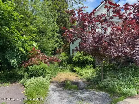 214 William St, Scranton, PA 18508