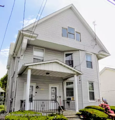 1310 Washburn St, Scranton, PA 18504