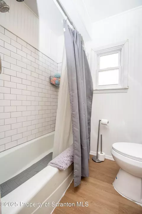 Bath - 741 N 743 Sumner Ave, Scranton, PA 18504 photo 2 of 3