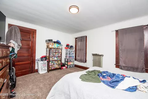 Bedroom - 741 N 743 Sumner Ave, Scranton, PA 18504 photo 11 of 24